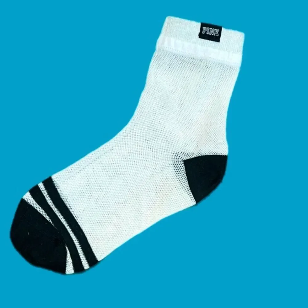 Victorias Secret PINK Extended Ankle Sock One Size Metallic white gray & black